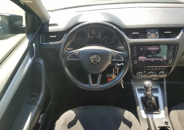 Skoda Octavia cena 34800 przebieg: 197000, rok produkcji 2018 z Grodzisk Mazowiecki małe 254